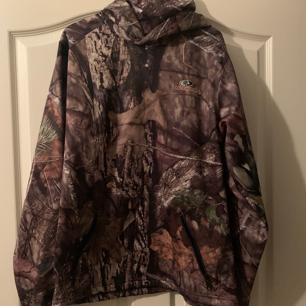Men’s Mossy Oak Hoodie